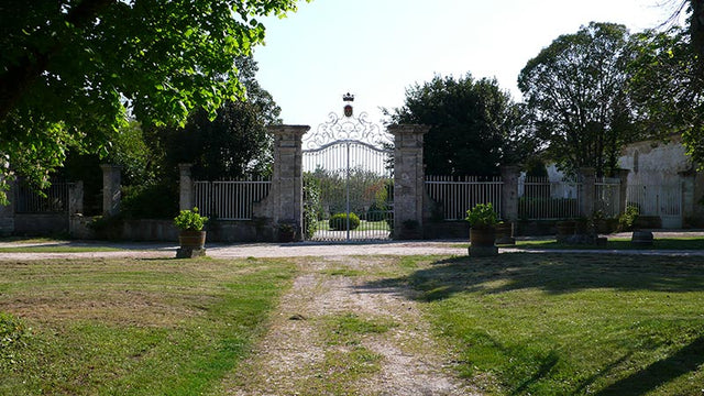 Château Larrivaux